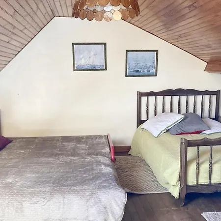 Familial Avec Piscine A 54 M² *